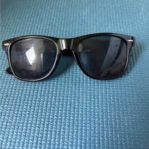 Classic Black Sunglasses